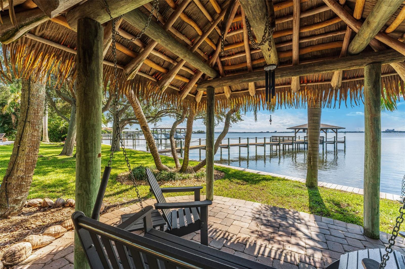 RIVER SHORES 1ST ADD - Residential