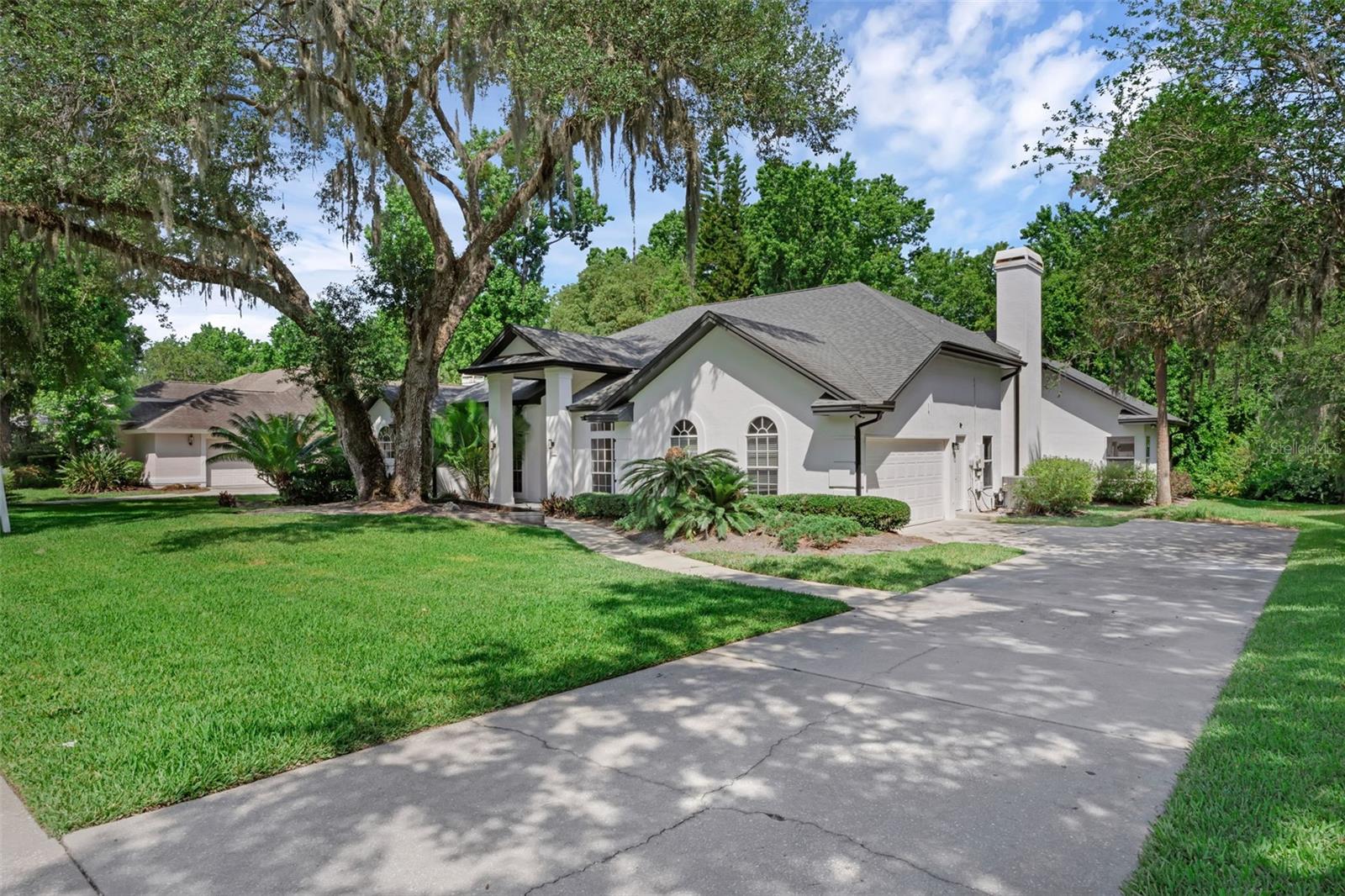 460 W PALM VALLEY DRIVE
