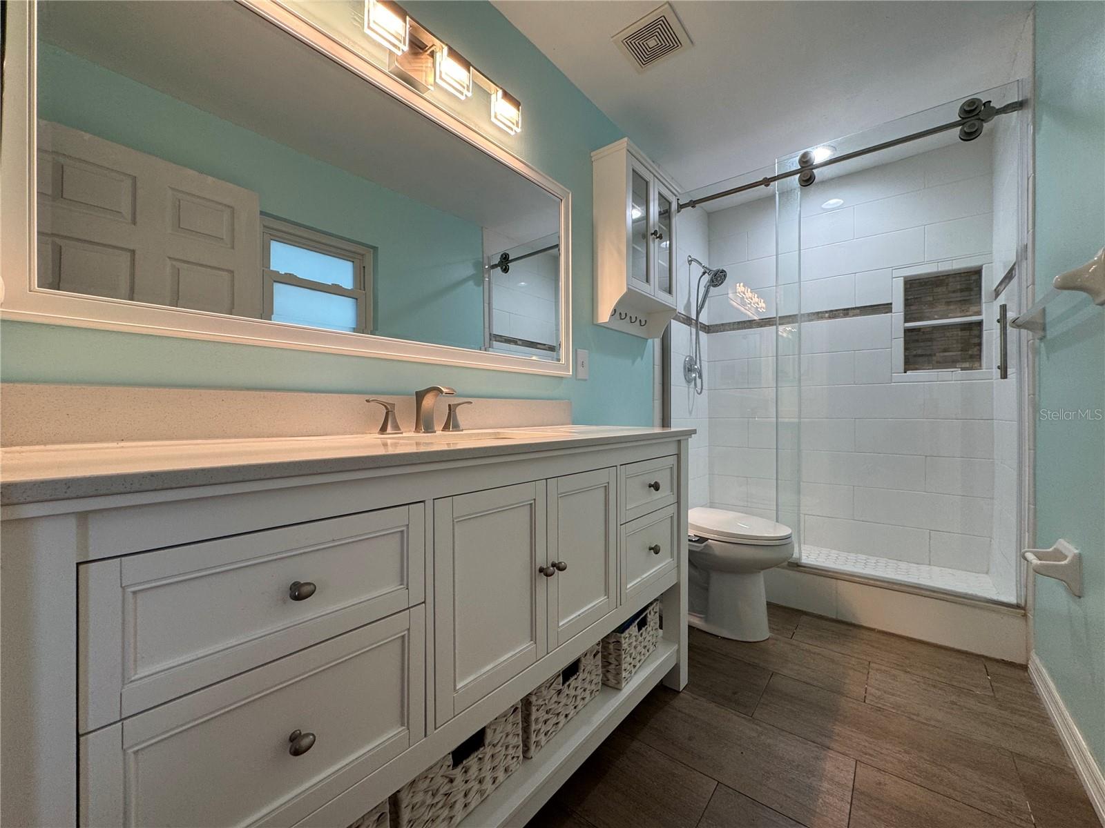 LAKES UNIT 2 PH 4 - Residential