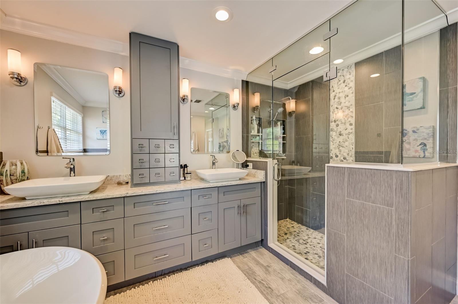 TIERRA VERDE UNIT 1 1ST REP - Residential