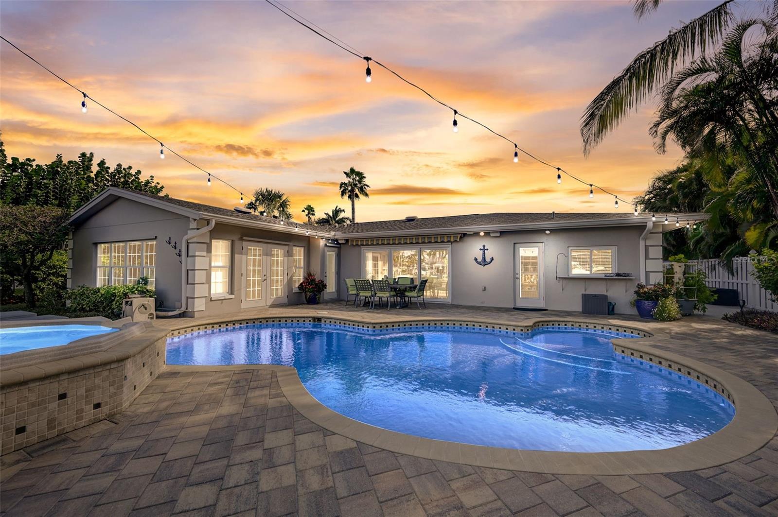 TIERRA VERDE UNIT 1 1ST REP - Residential