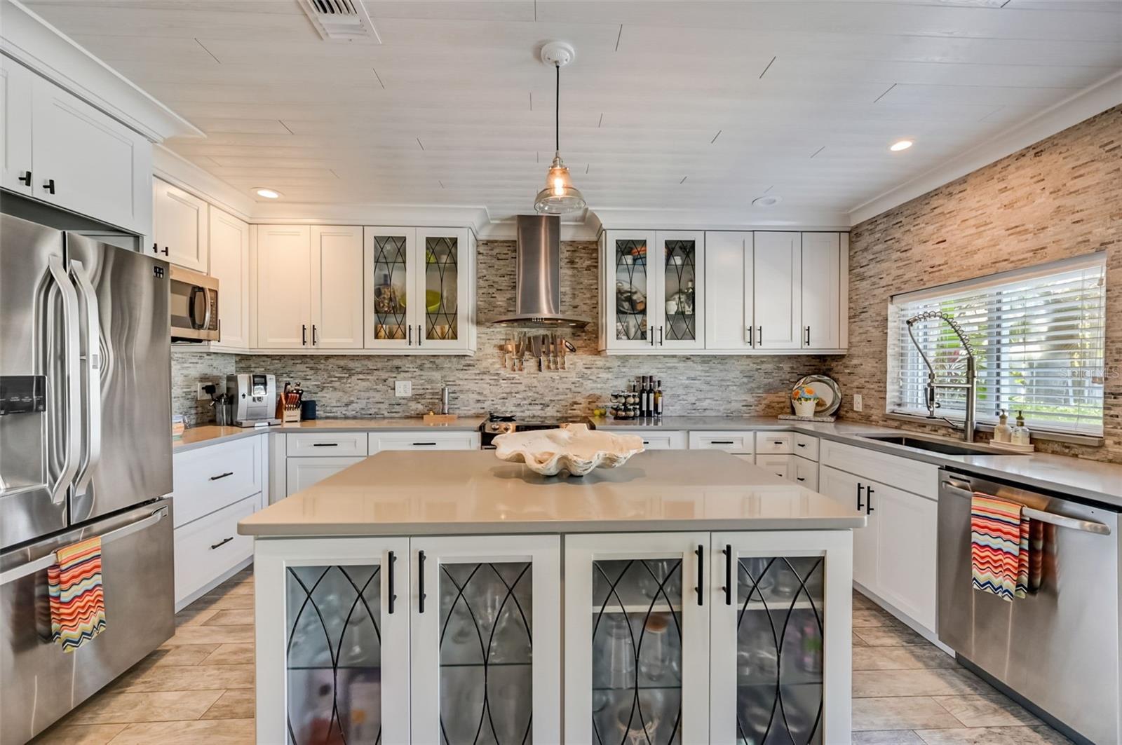 TIERRA VERDE UNIT 1 1ST REP - Residential