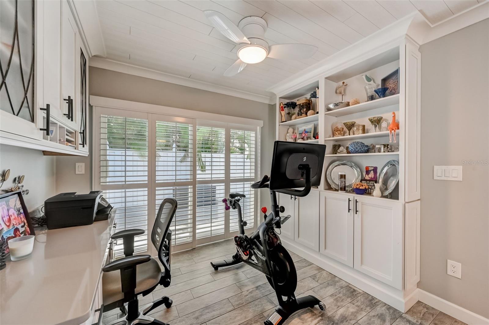 TIERRA VERDE UNIT 1 1ST REP - Residential
