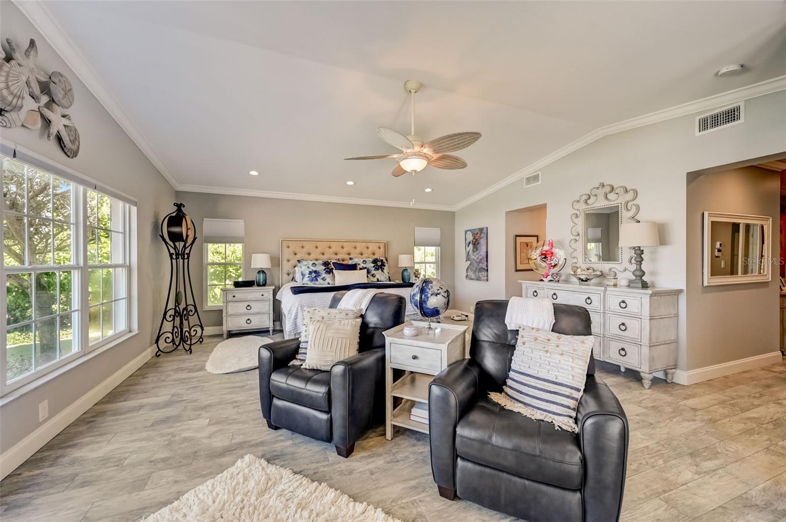 TIERRA VERDE UNIT 1 1ST REP - Residential