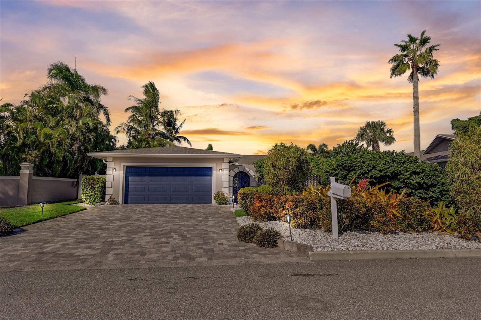 TIERRA VERDE UNIT 1 1ST REP - Residential