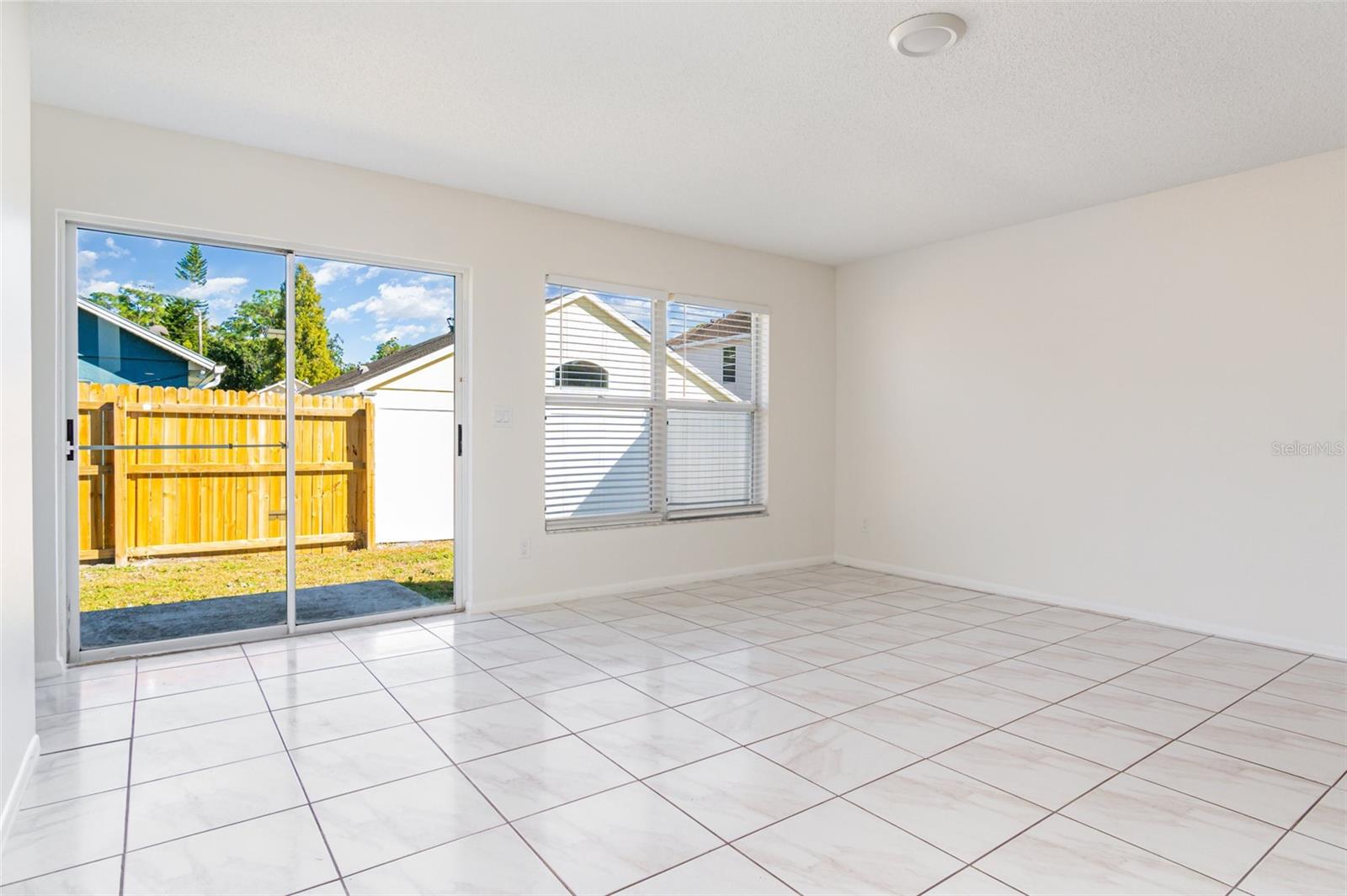 ANDOVER LAKES PH 3 B - Residential