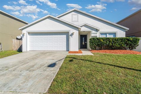 Photo of 3025 Holland Drive, Orlando, FL 32825 (MLS # O6356024)