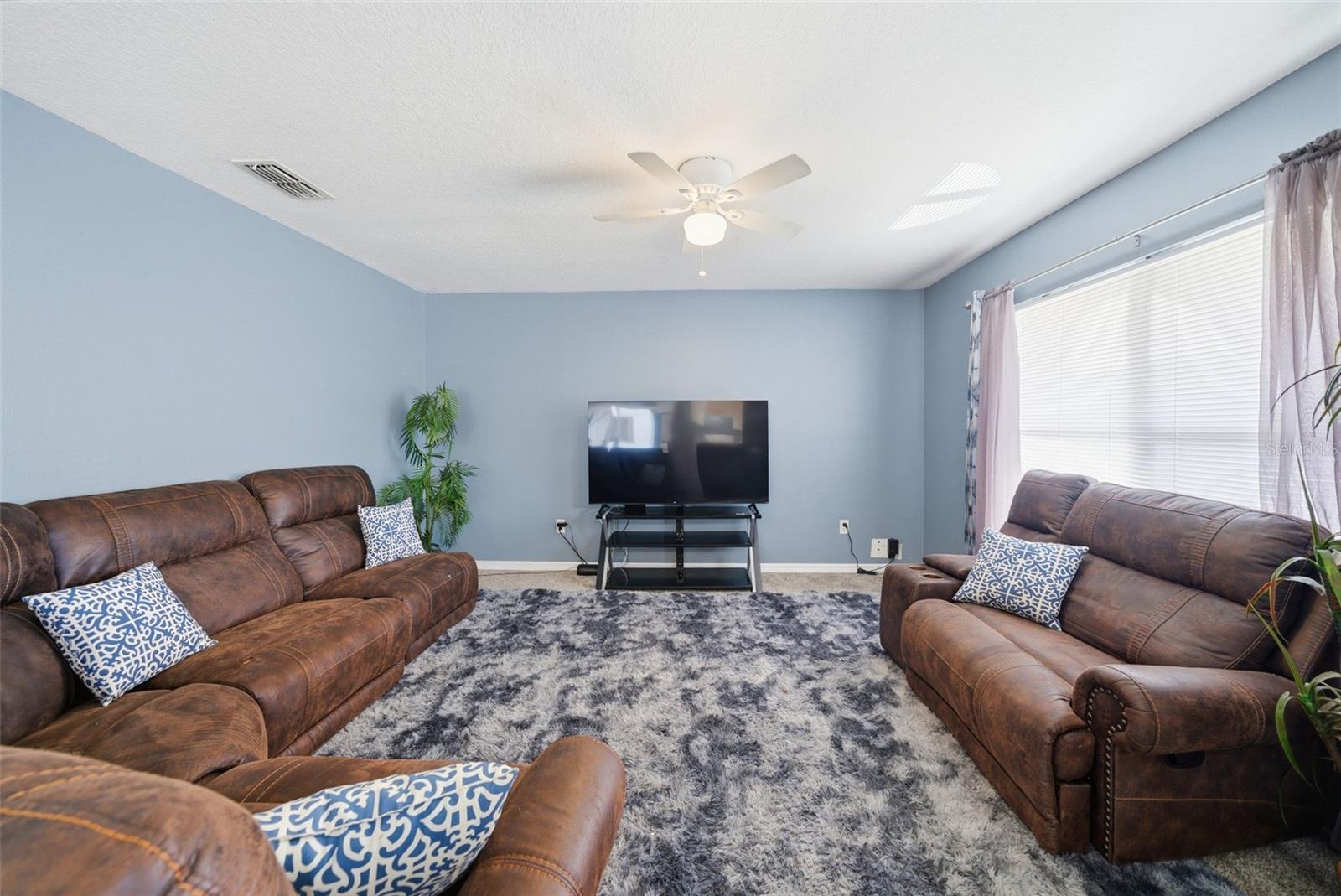 LINCOLN PARK - Residential