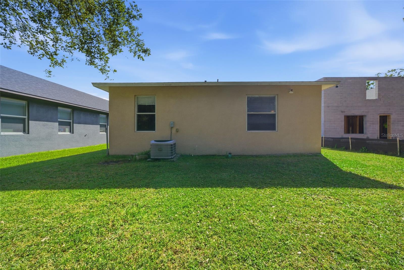 LINCOLN PARK - Residential