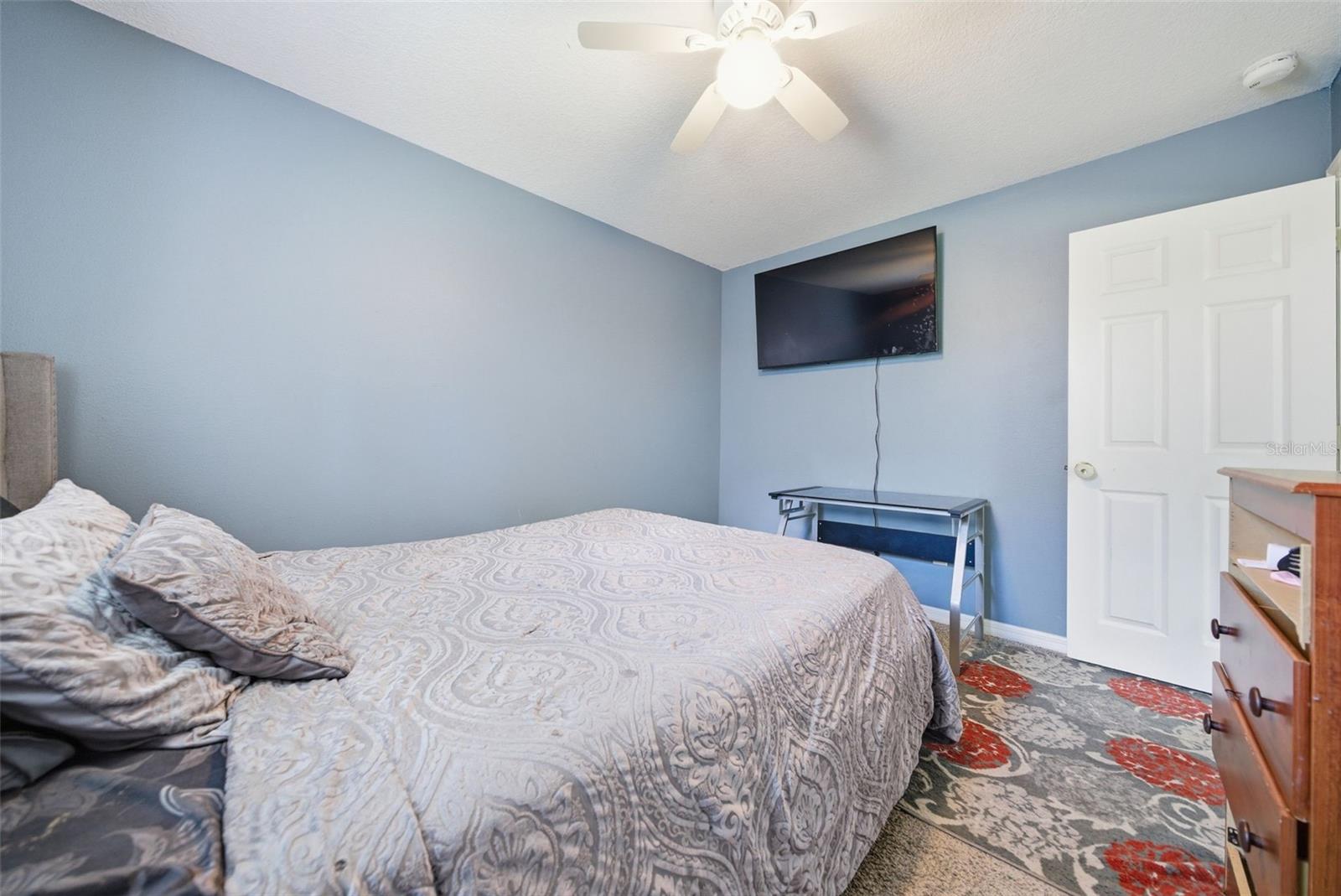 LINCOLN PARK - Residential