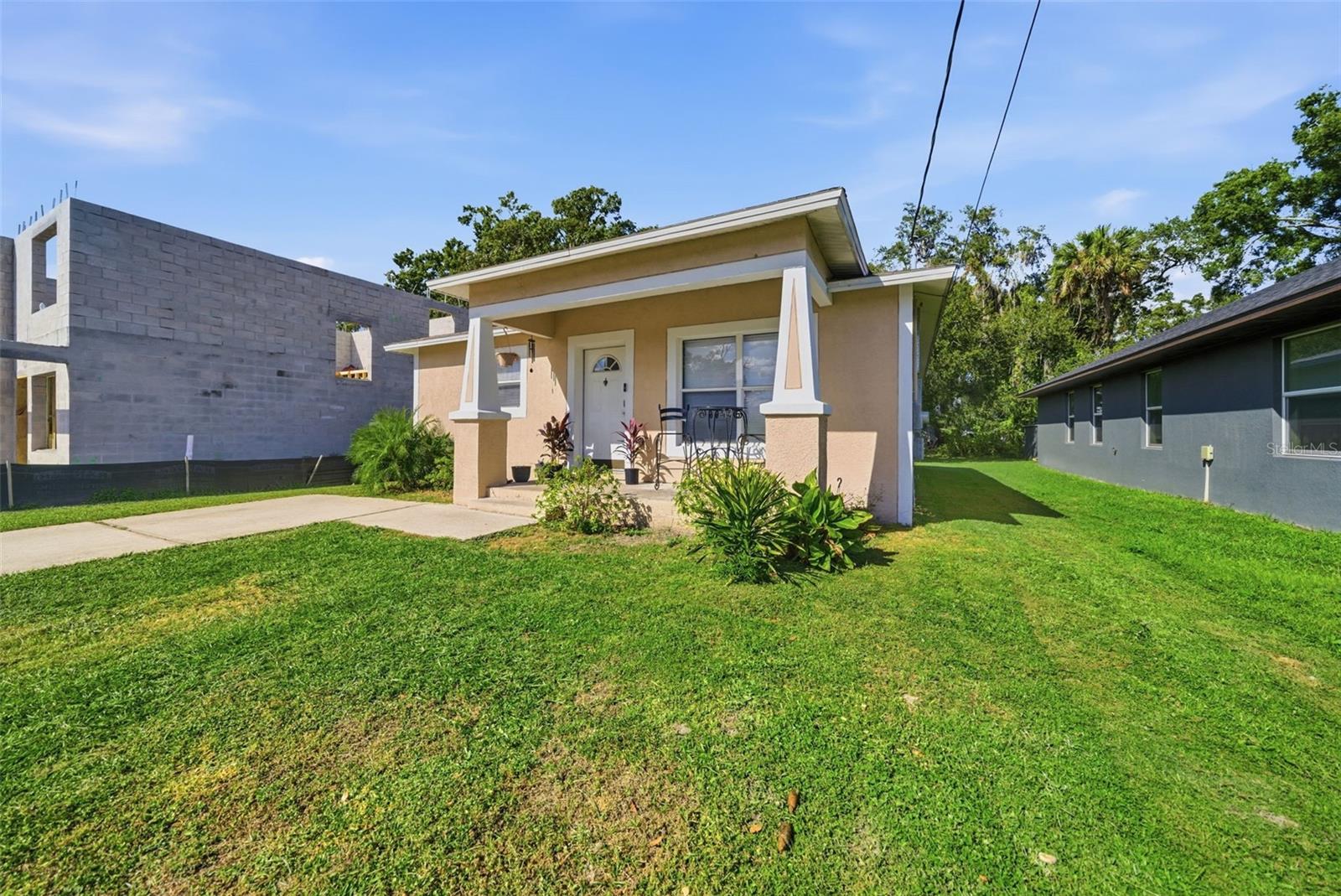 LINCOLN PARK - Residential