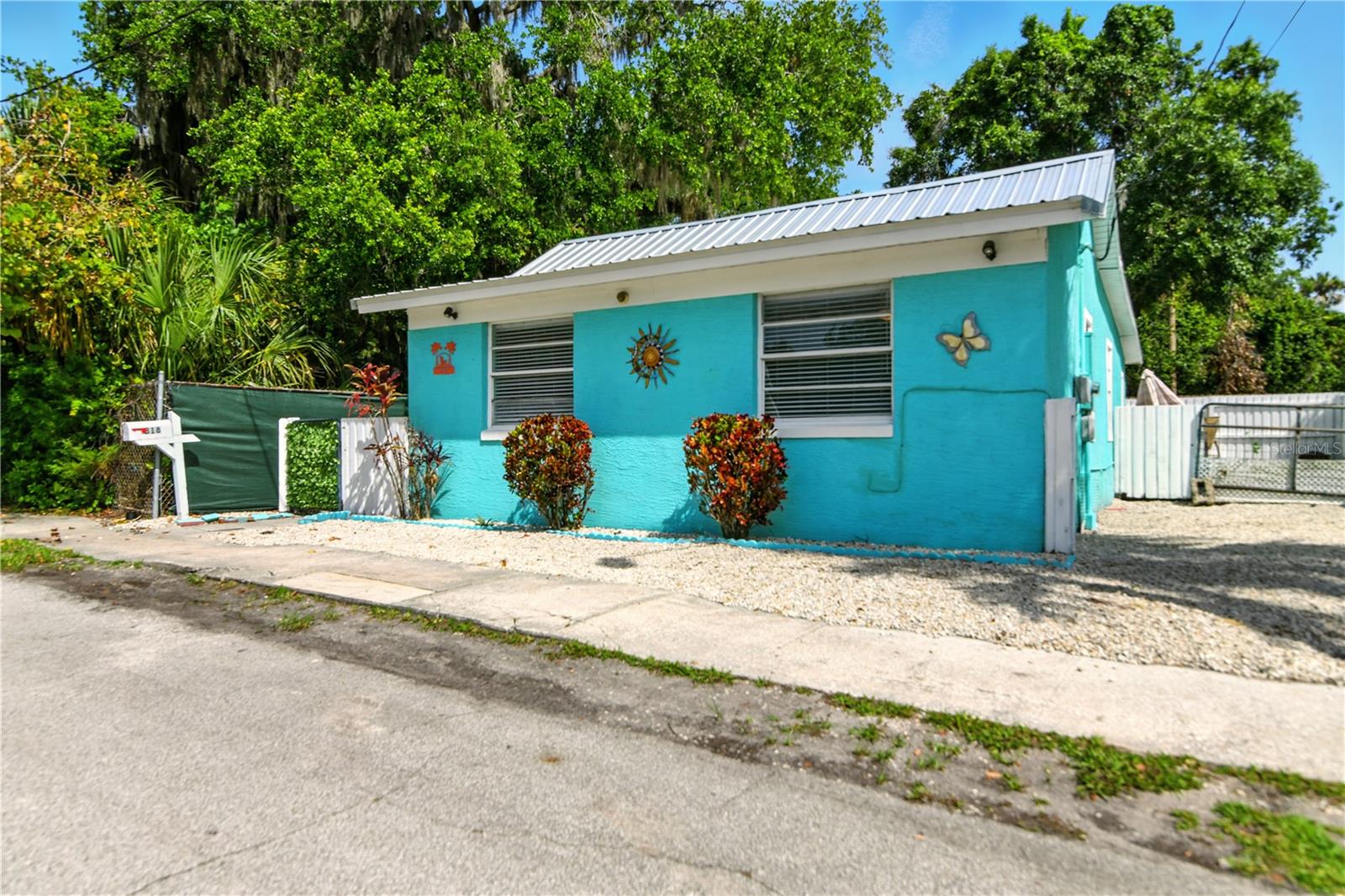 318 PALM STREET