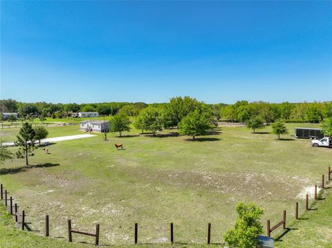 Tiny photo for 8507 Strawberry Fields Court, Howey In The Hills, FL 34737 (MLS # G5109636)