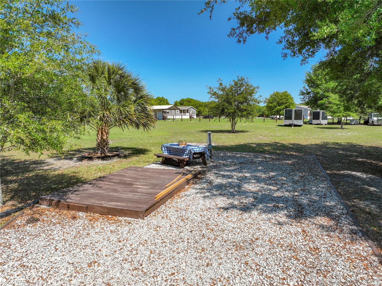 BLUE SPRING LAKE SUB - Residential