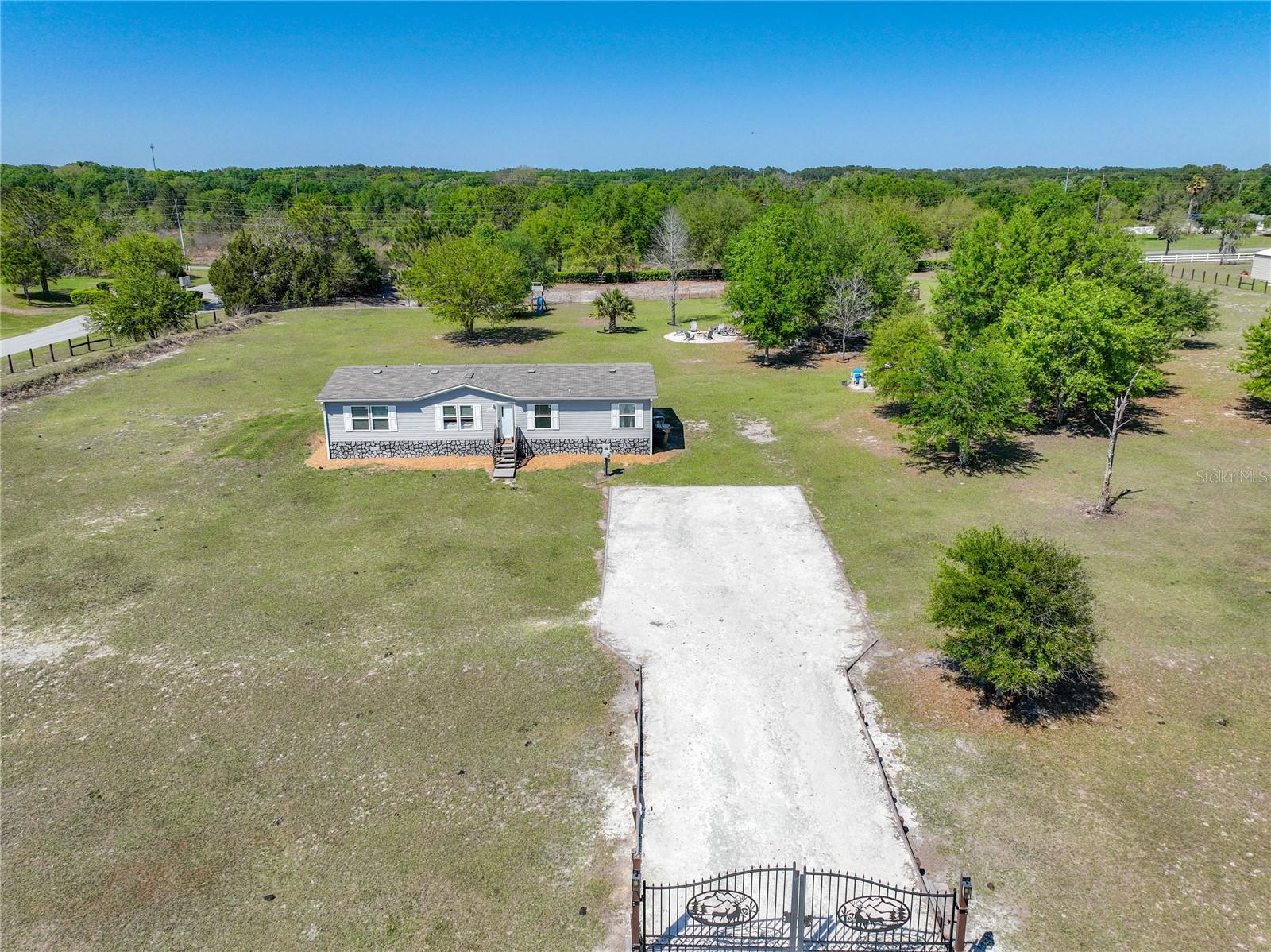 BLUE SPRING LAKE SUB - Residential