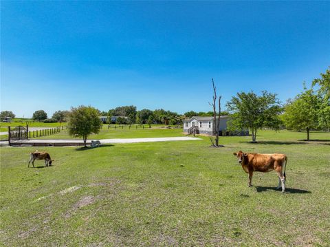 Tiny photo for 8507 Strawberry Fields Court, Howey In The Hills, FL 34737 (MLS # G5109636)