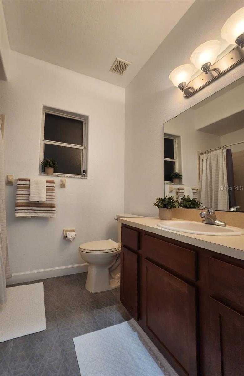 AYERSWORTH GLEN - Residential