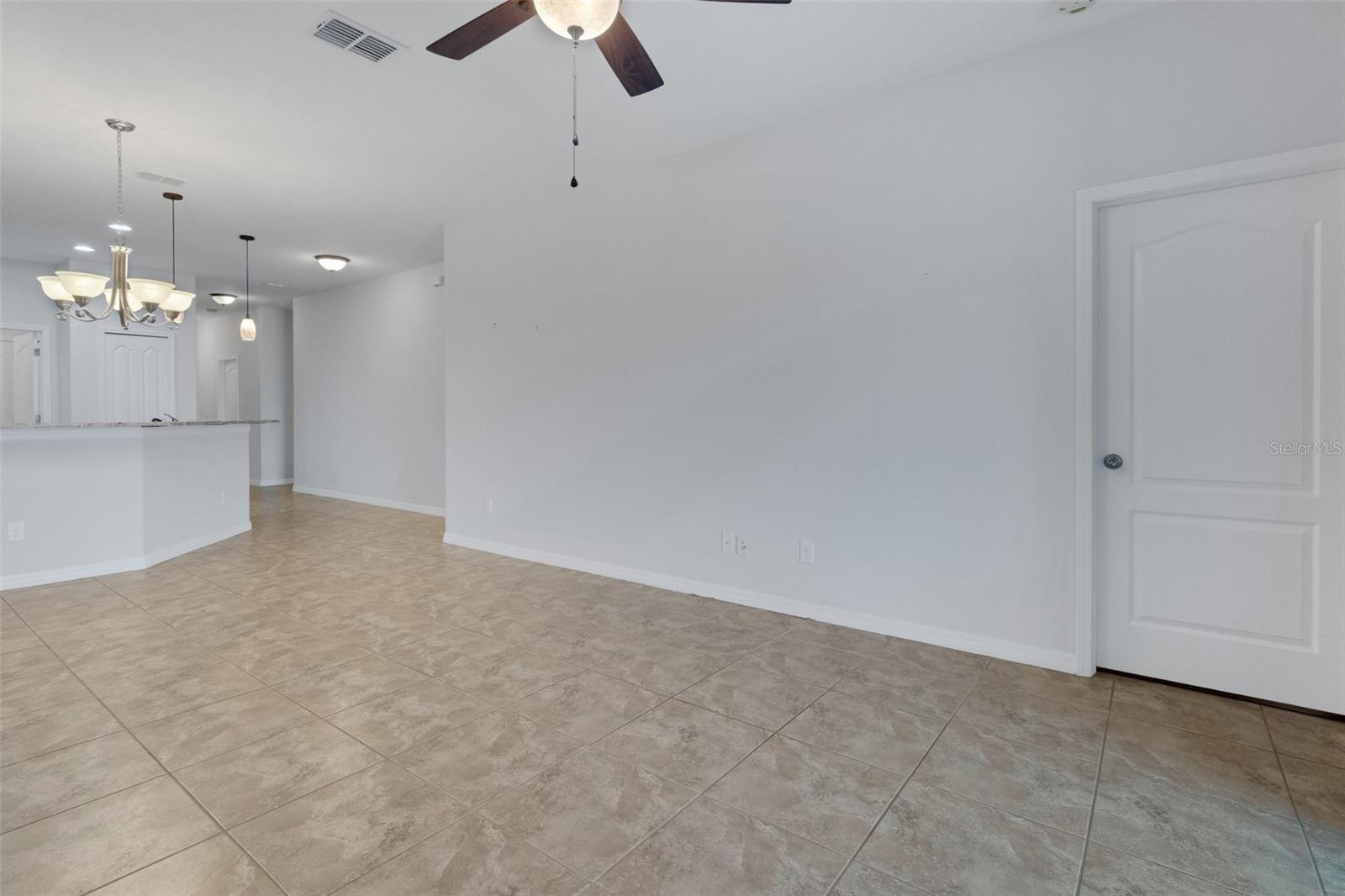 4089 SHADE TREE LANE