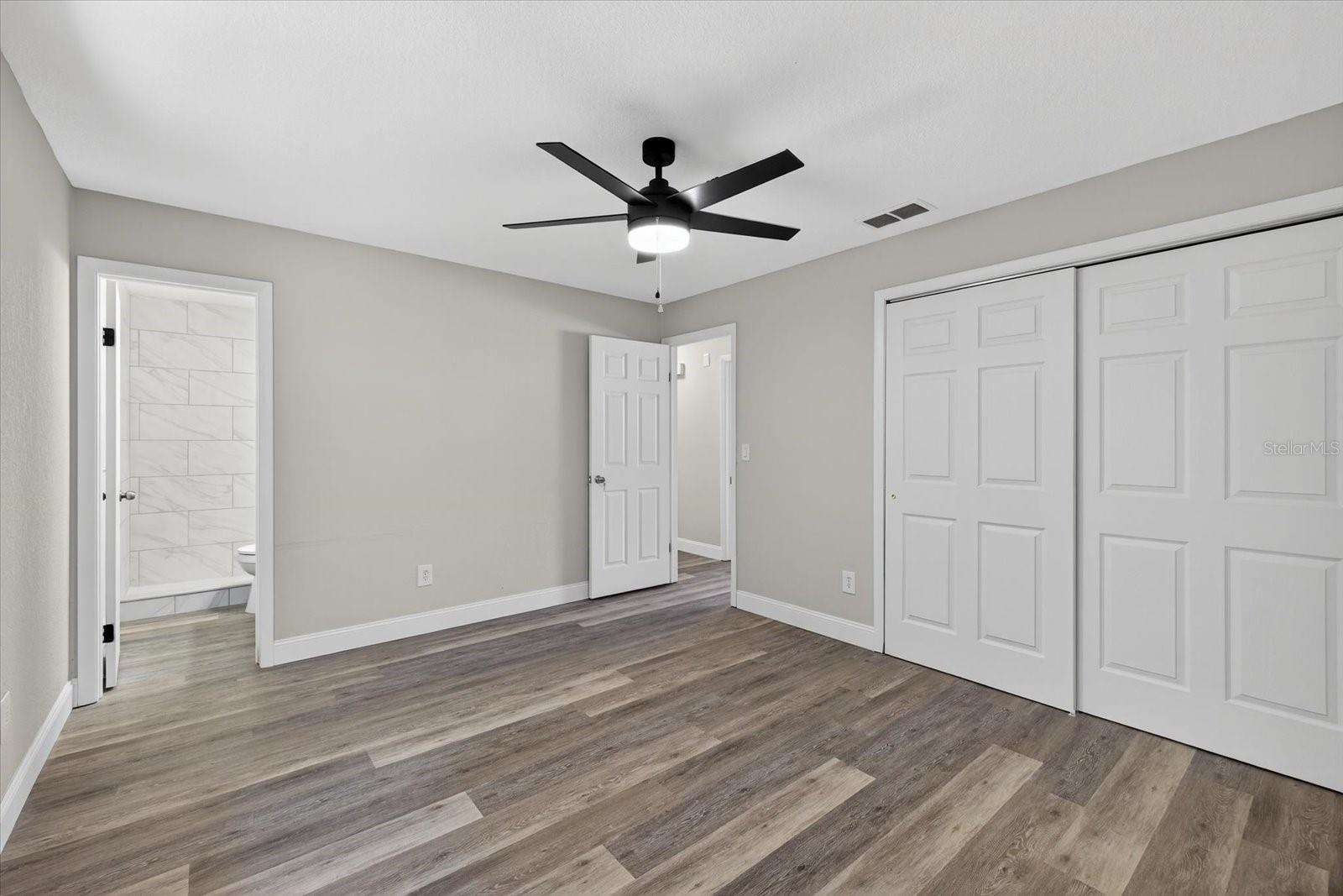 THE GROVES NORTH - Residential