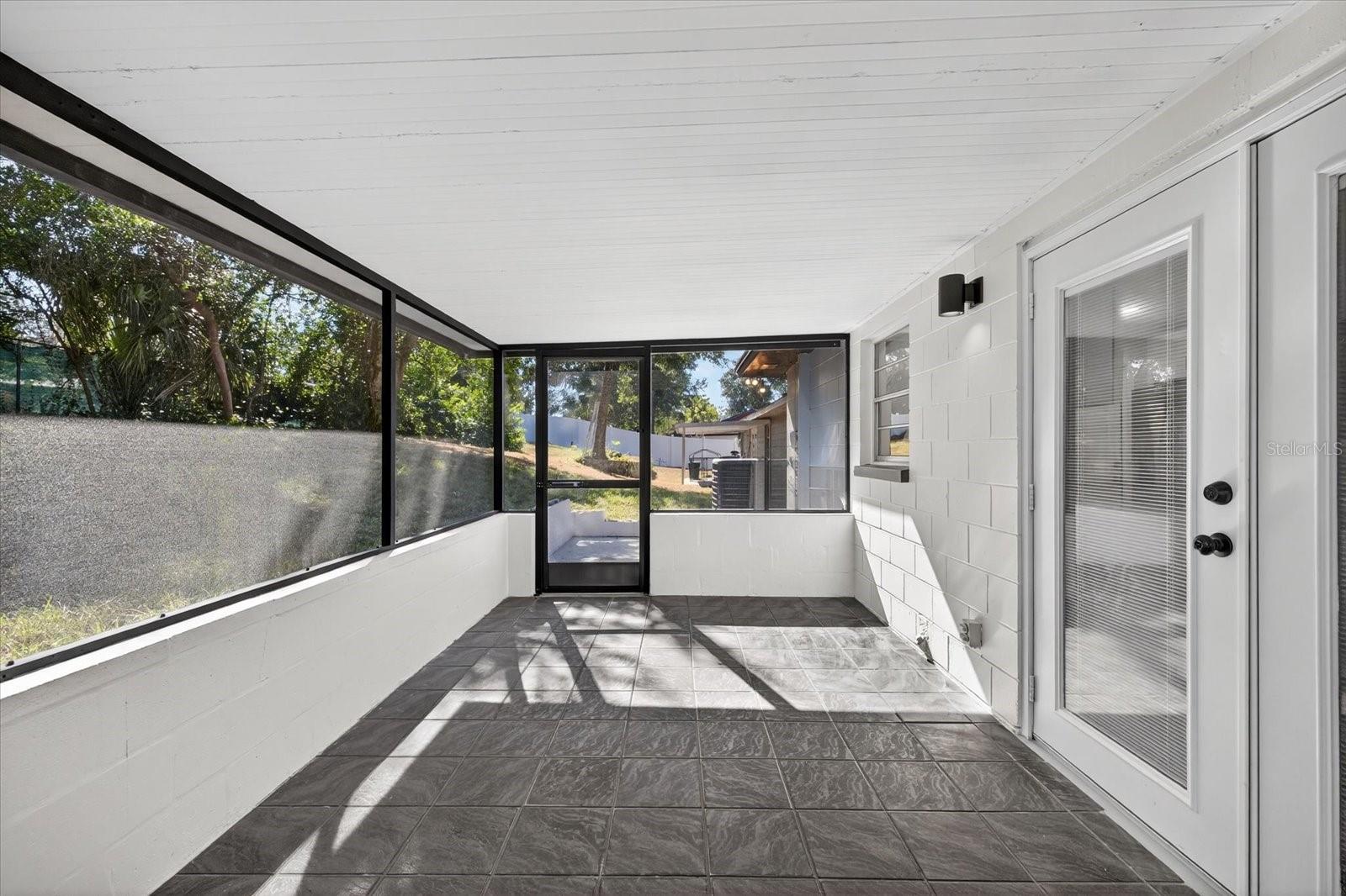 THE GROVES NORTH - Residential