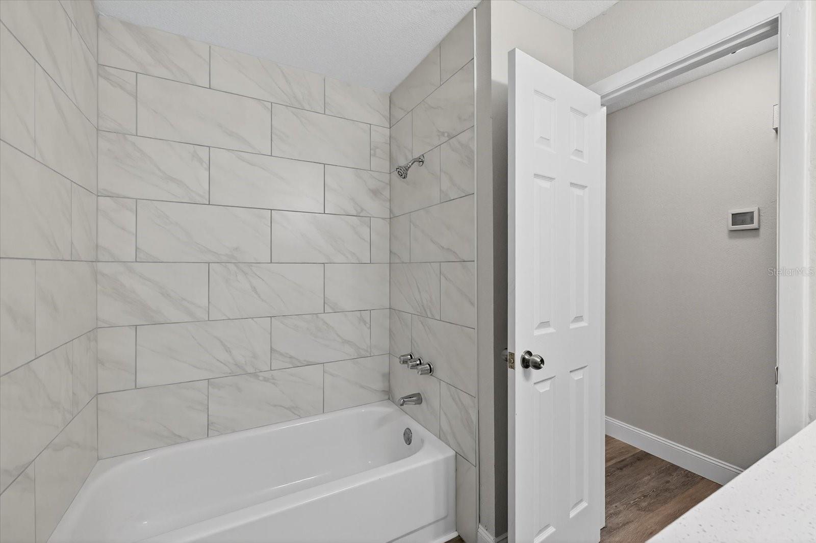 THE GROVES NORTH - Residential