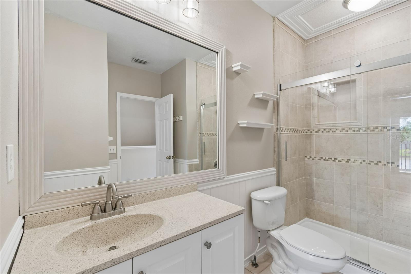 LAKE POINTE - Residential