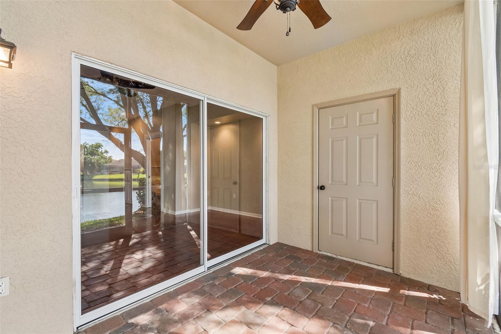 LAKE POINTE - Residential