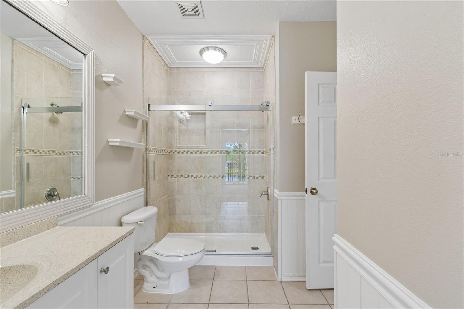 LAKE POINTE - Residential