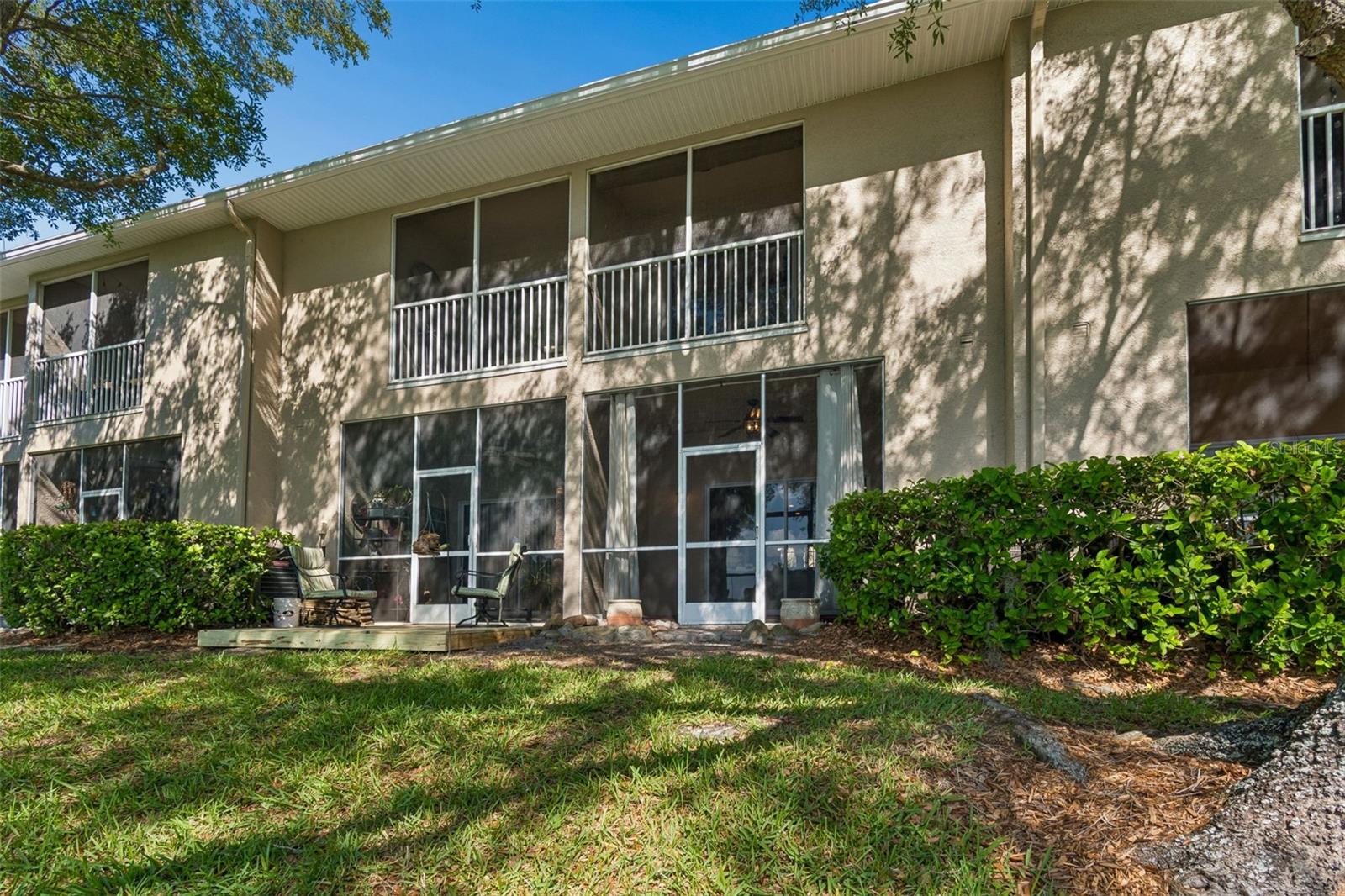 LAKE POINTE - Residential