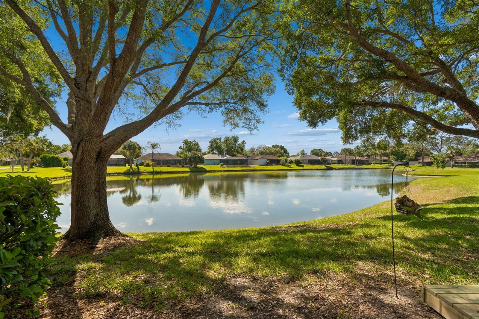 LAKE POINTE - Residential