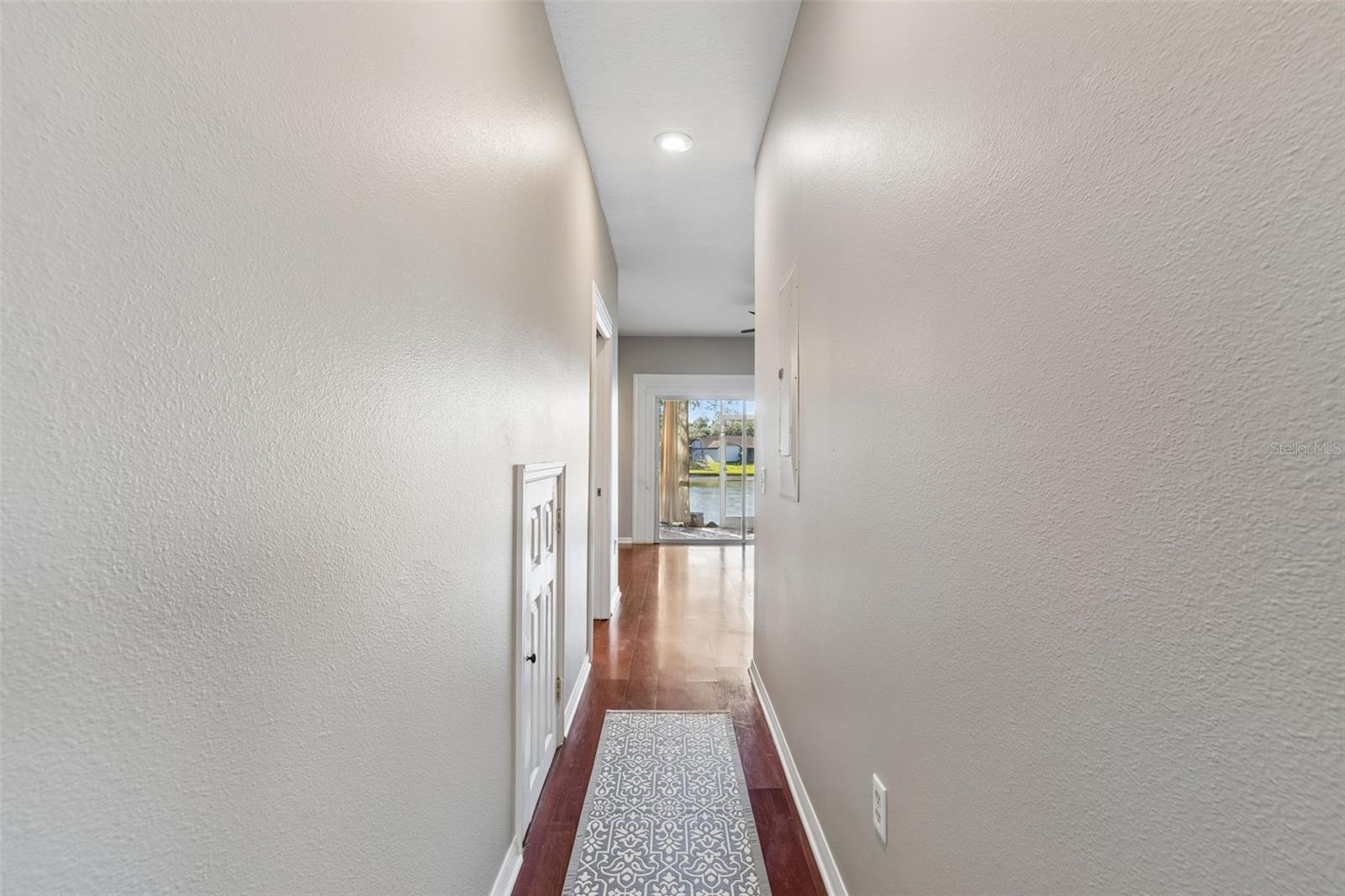 LAKE POINTE - Residential