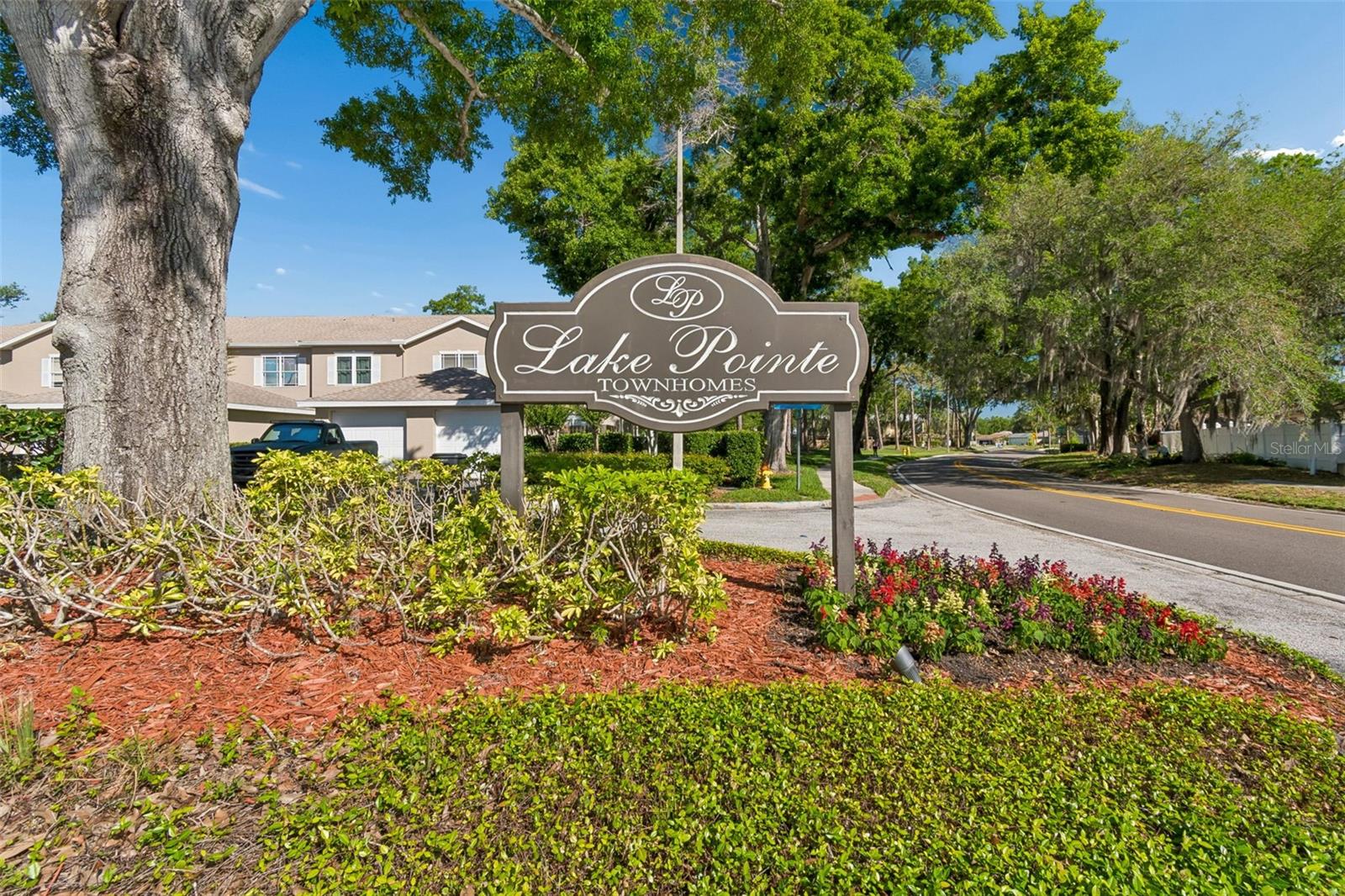 LAKE POINTE - Residential