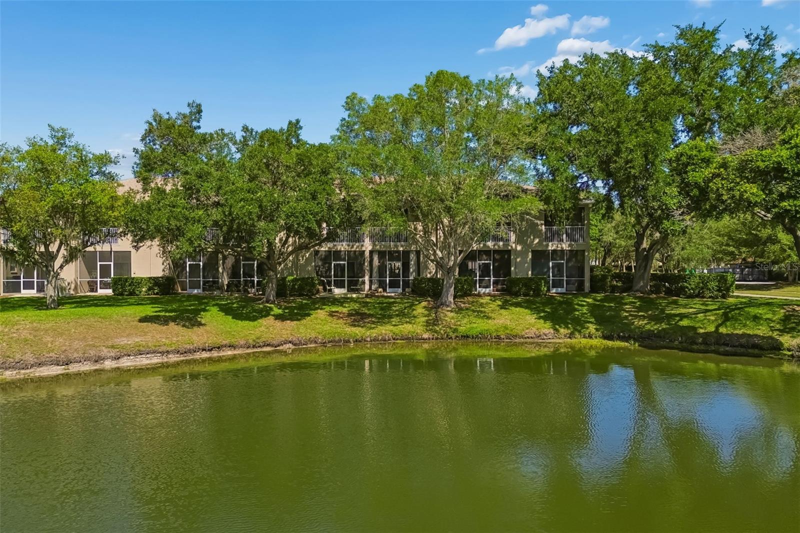 LAKE POINTE - Residential