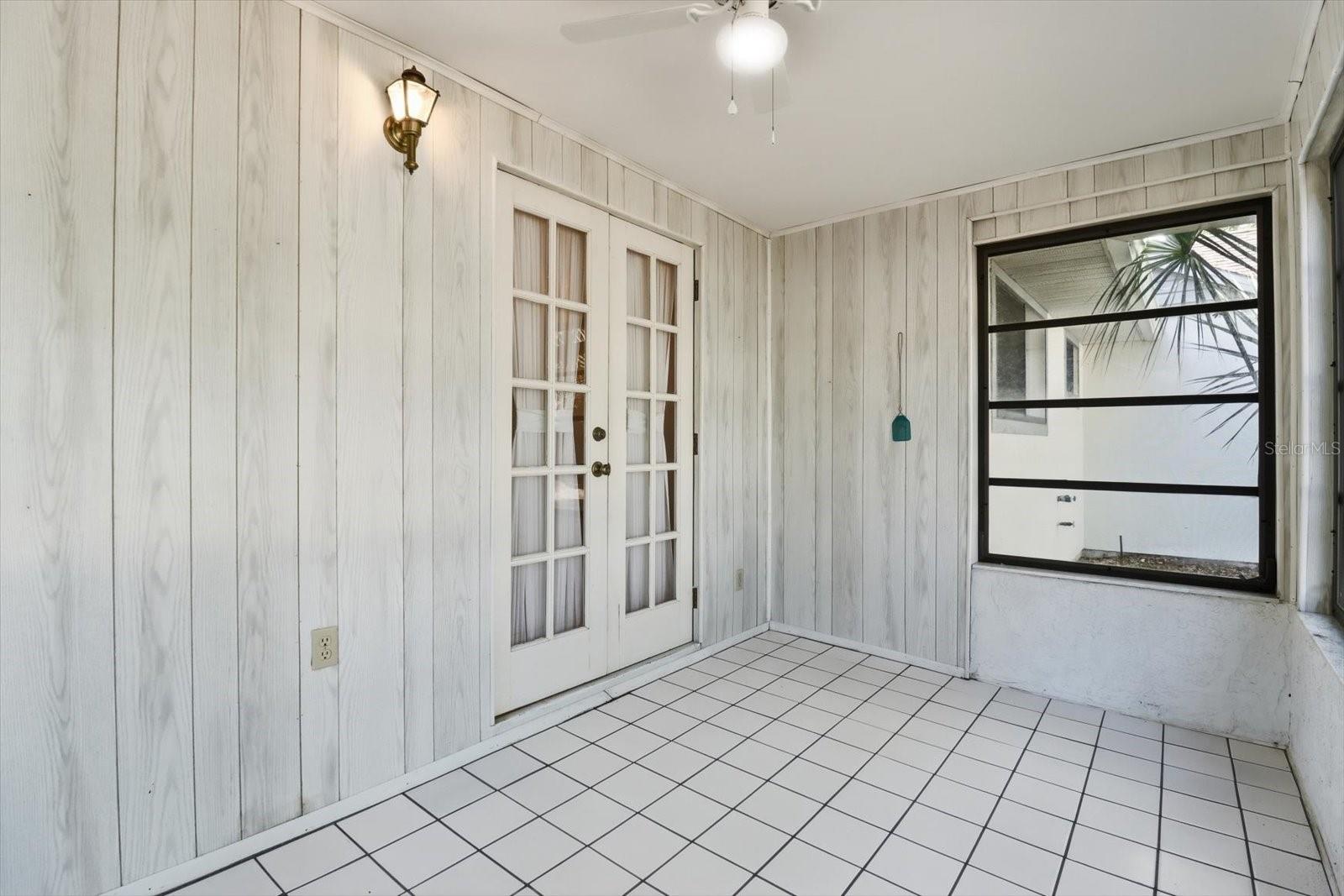 PARKSIDE VILLAGE UNIT 04 - Residential