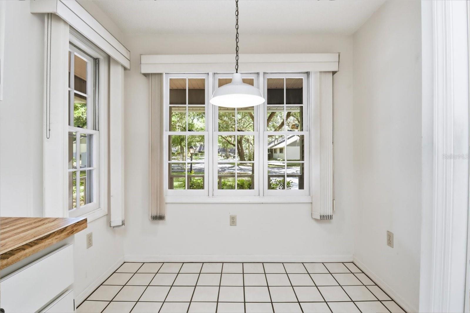 PARKSIDE VILLAGE UNIT 04 - Residential