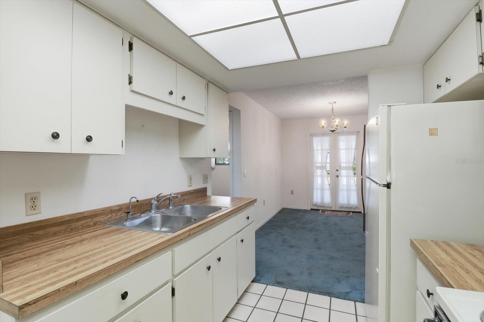 PARKSIDE VILLAGE UNIT 04 - Residential