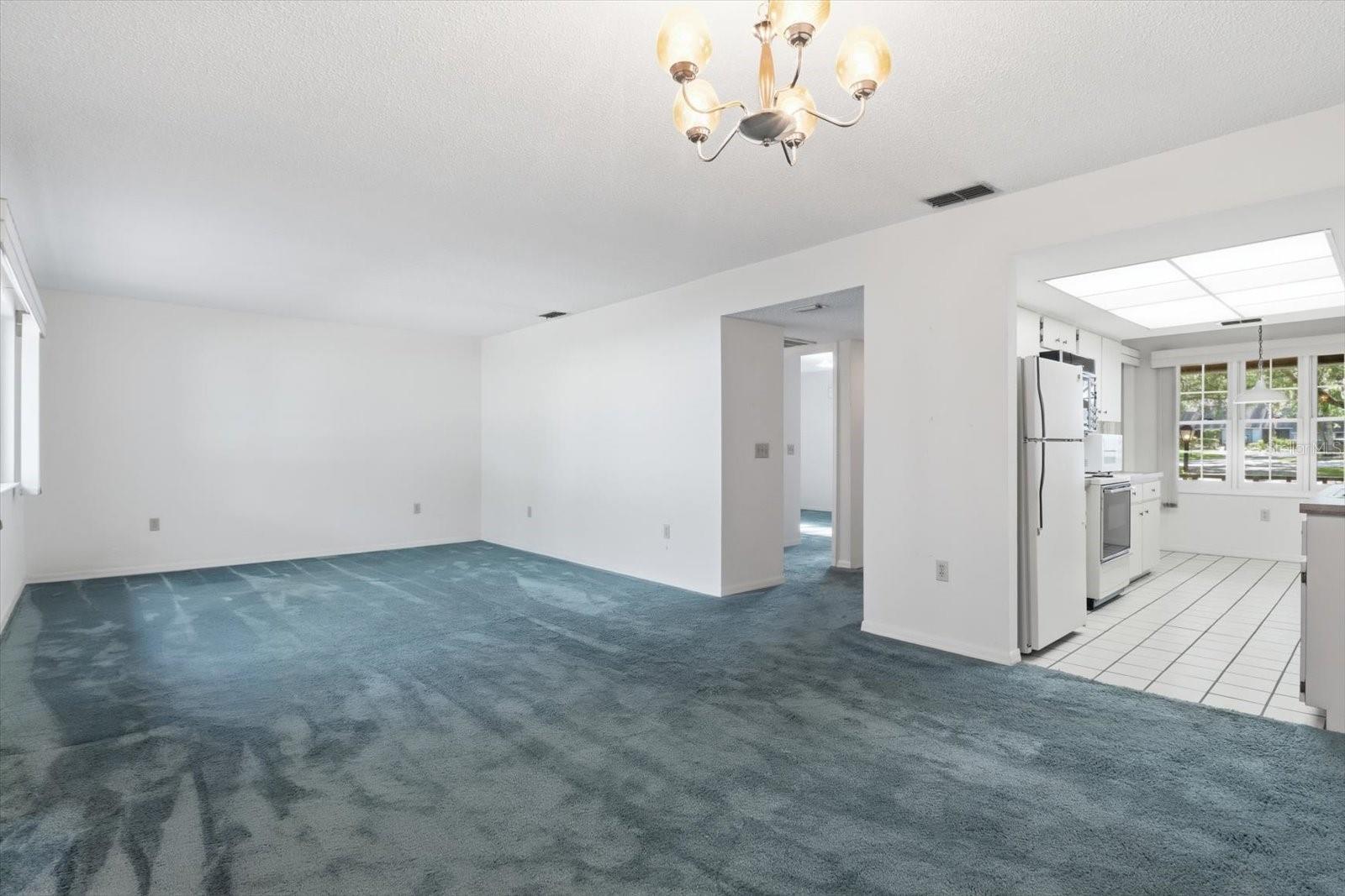 PARKSIDE VILLAGE UNIT 04 - Residential