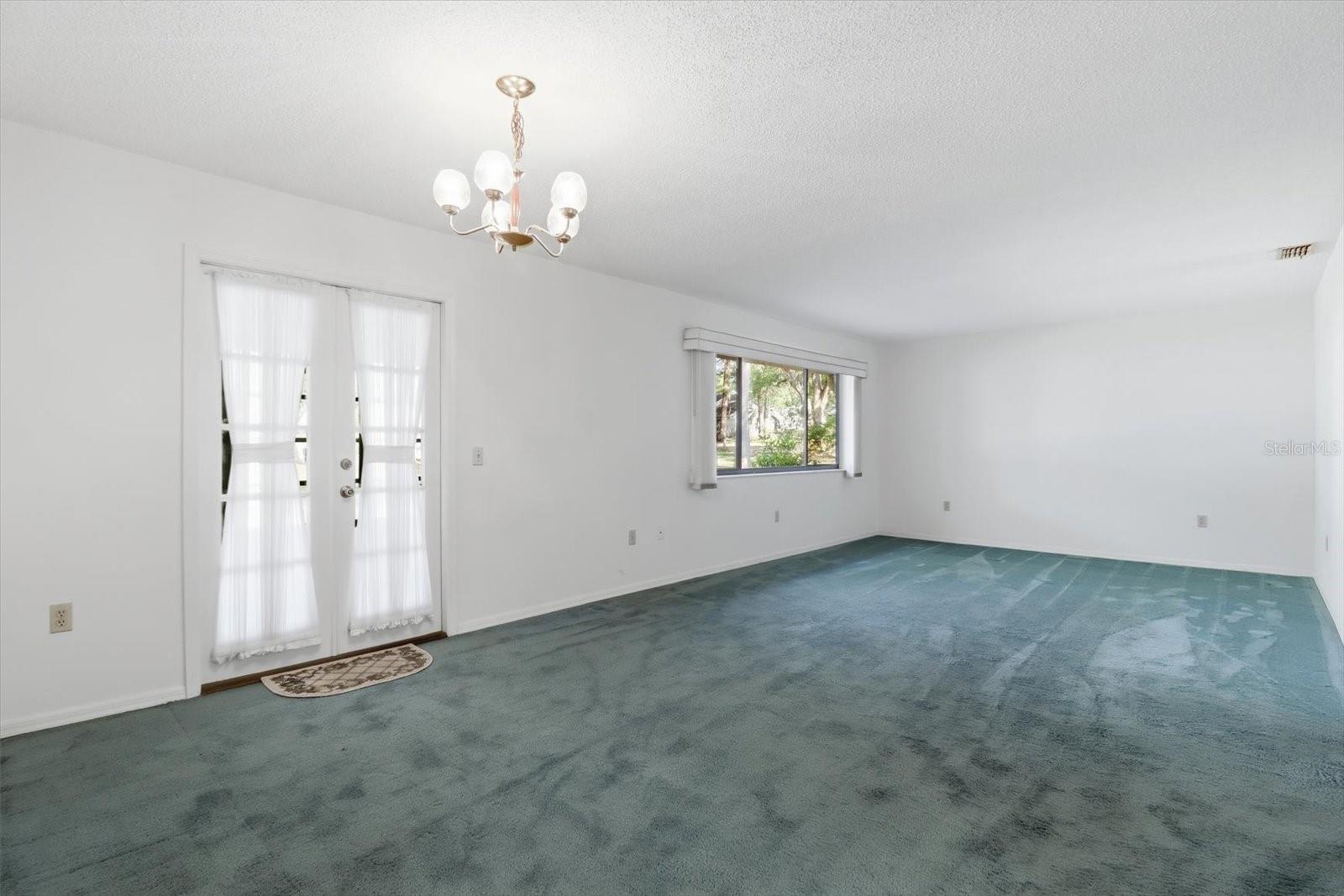 PARKSIDE VILLAGE UNIT 04 - Residential