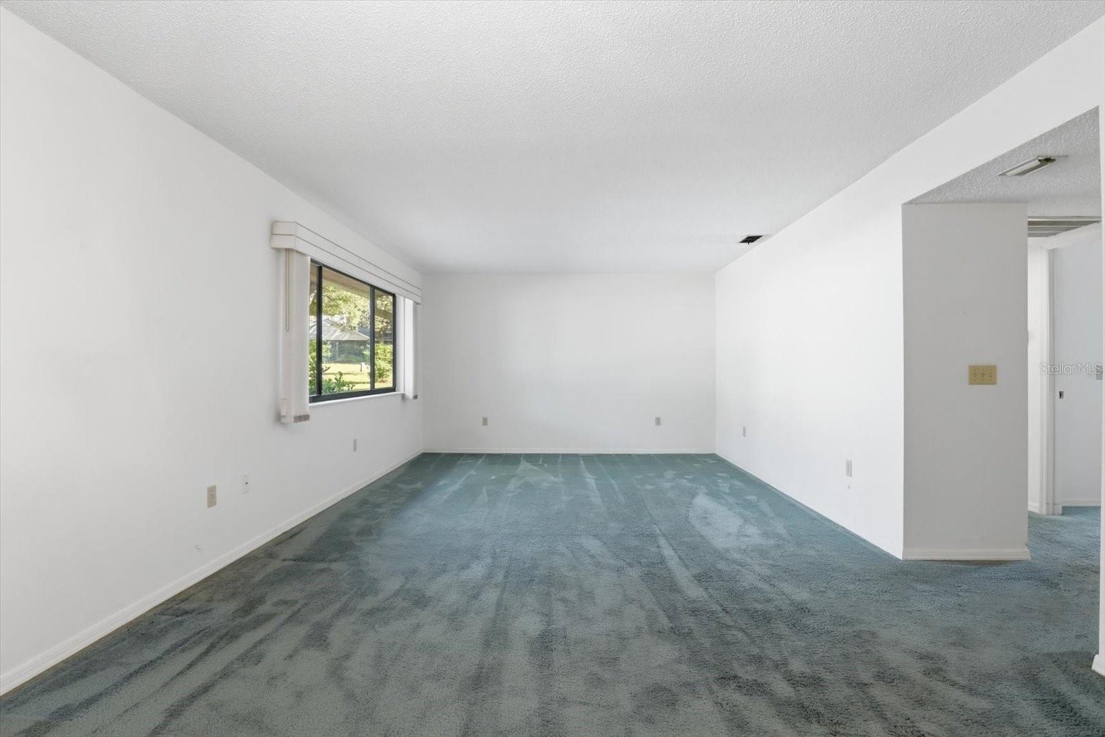 PARKSIDE VILLAGE UNIT 04 - Residential