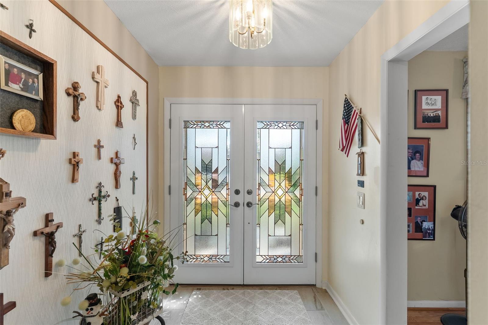 2303 GREEN LAWN STREET