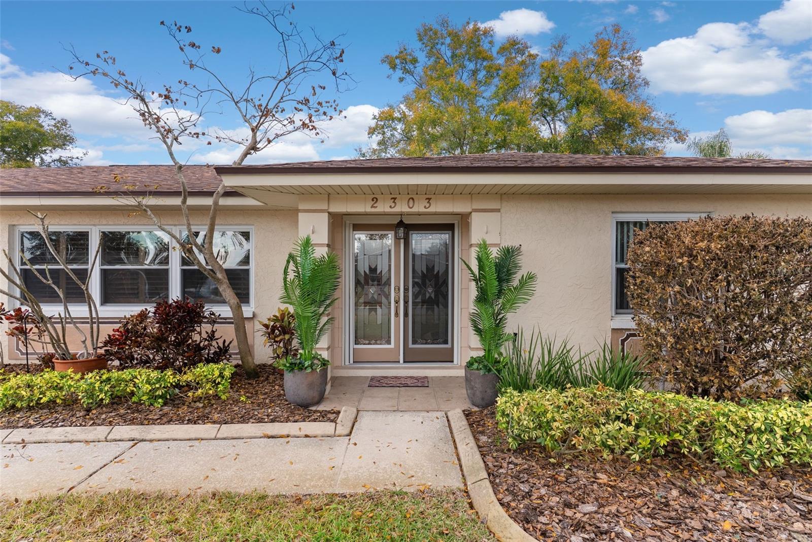 2303 GREEN LAWN STREET