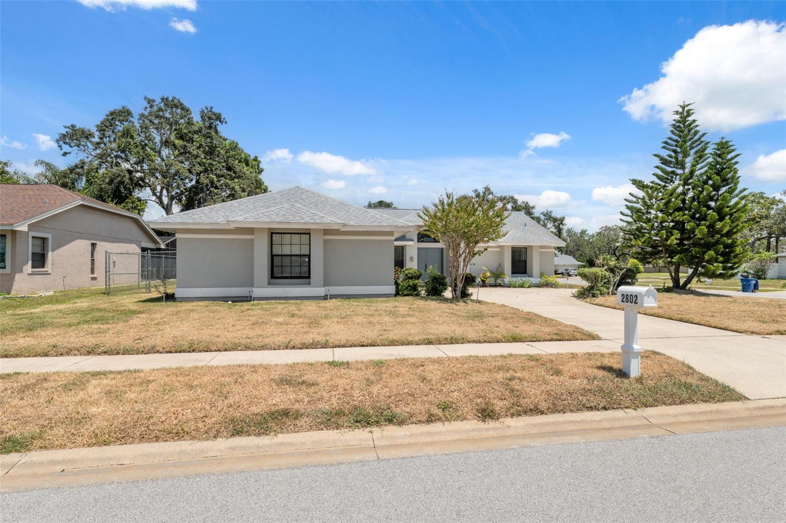 2802 SUMMERVALE DRIVE