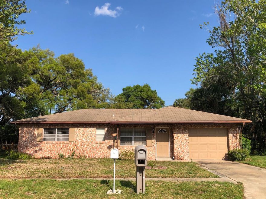 Two bedroom, two bath, concrete block home near shopping, dinning, and schools. ;Water: City