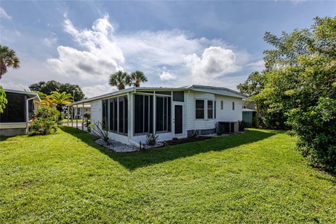 2100 Kings Highway 953, Port Charlotte, FL 33980