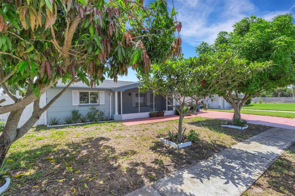 Photo of 1240 Trunkfish Drive, Holiday, FL 34690 (MLS # TB8533240)