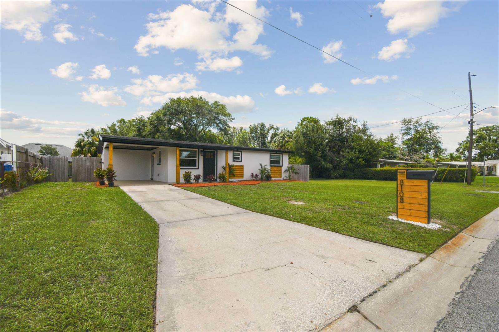 8108 FIR DRIVE