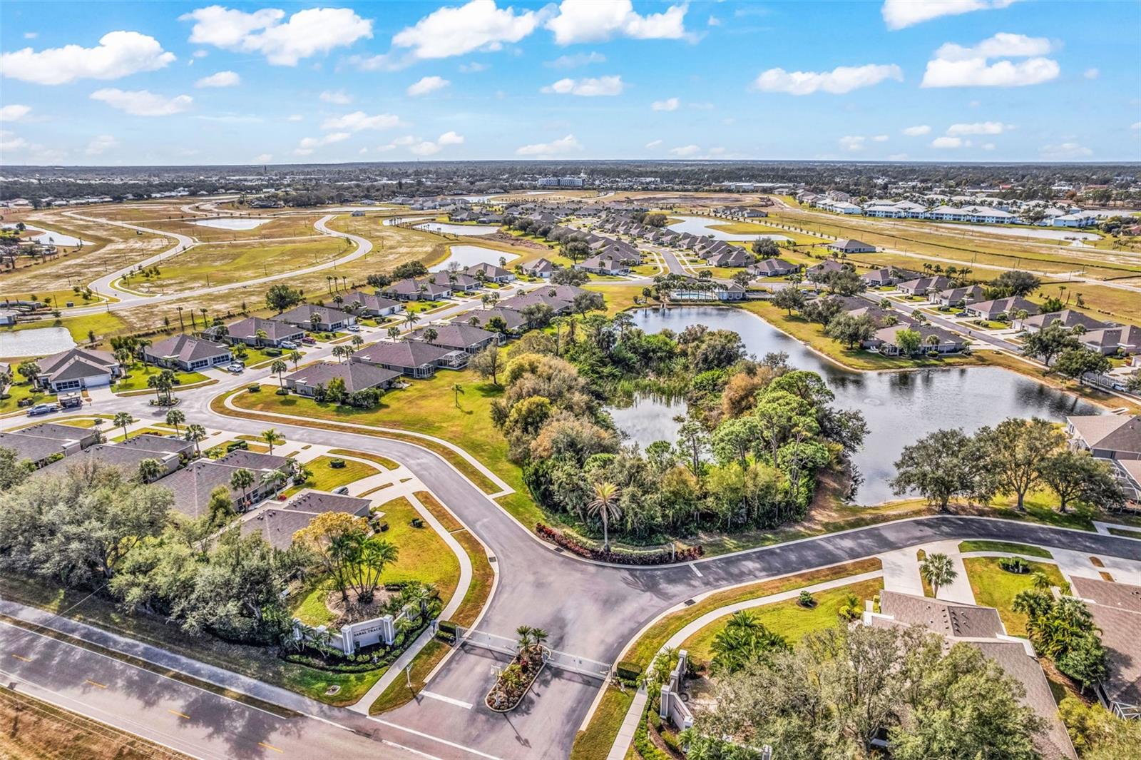 VILLAS OF SABAL TRACE - Residential