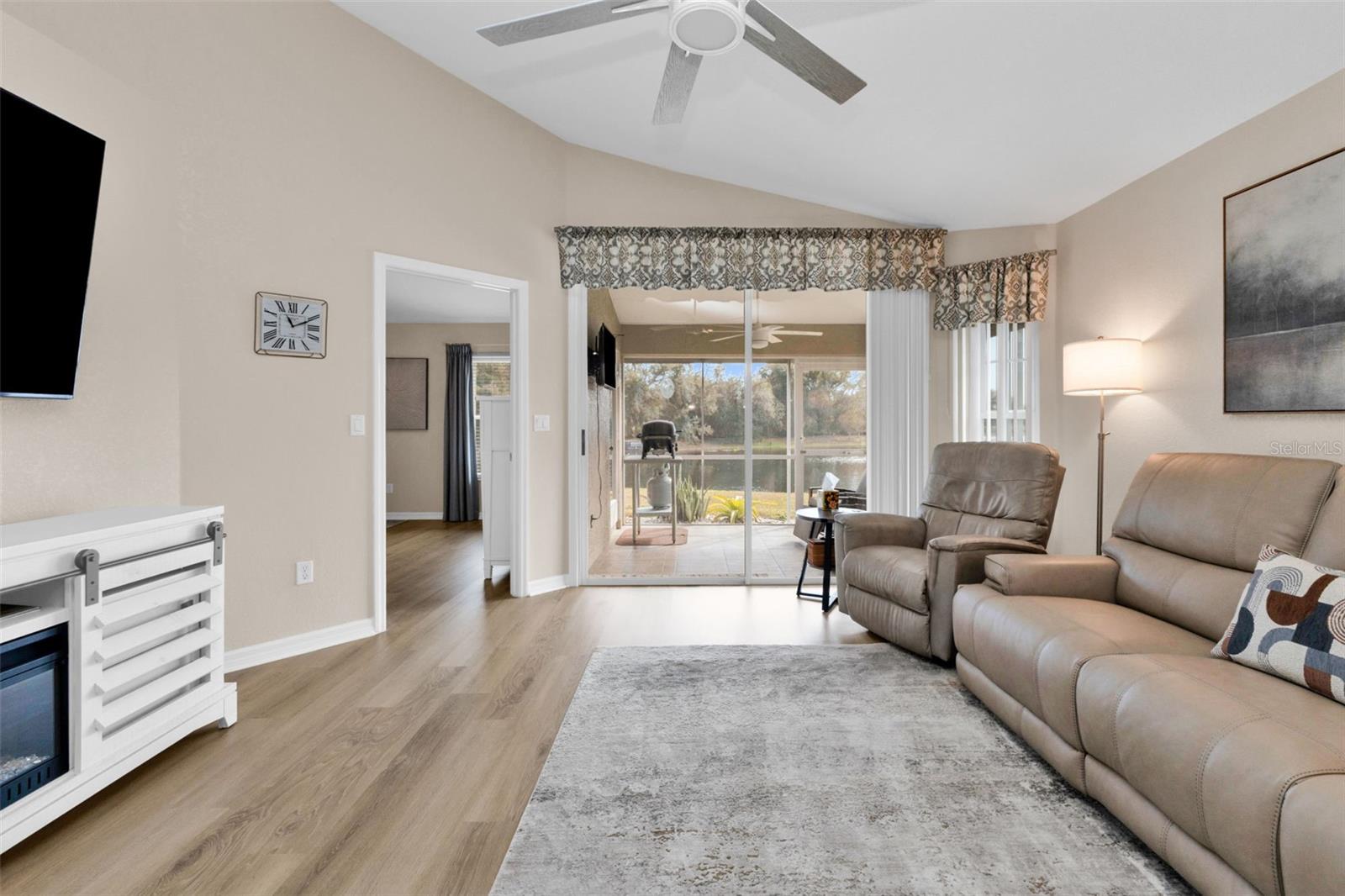 VILLAS OF SABAL TRACE - Residential