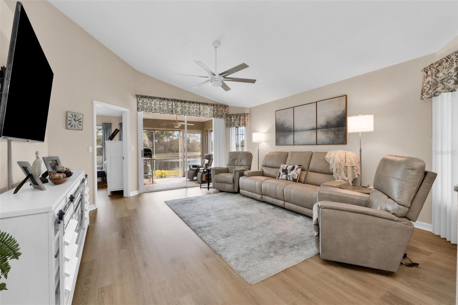 VILLAS OF SABAL TRACE - Residential