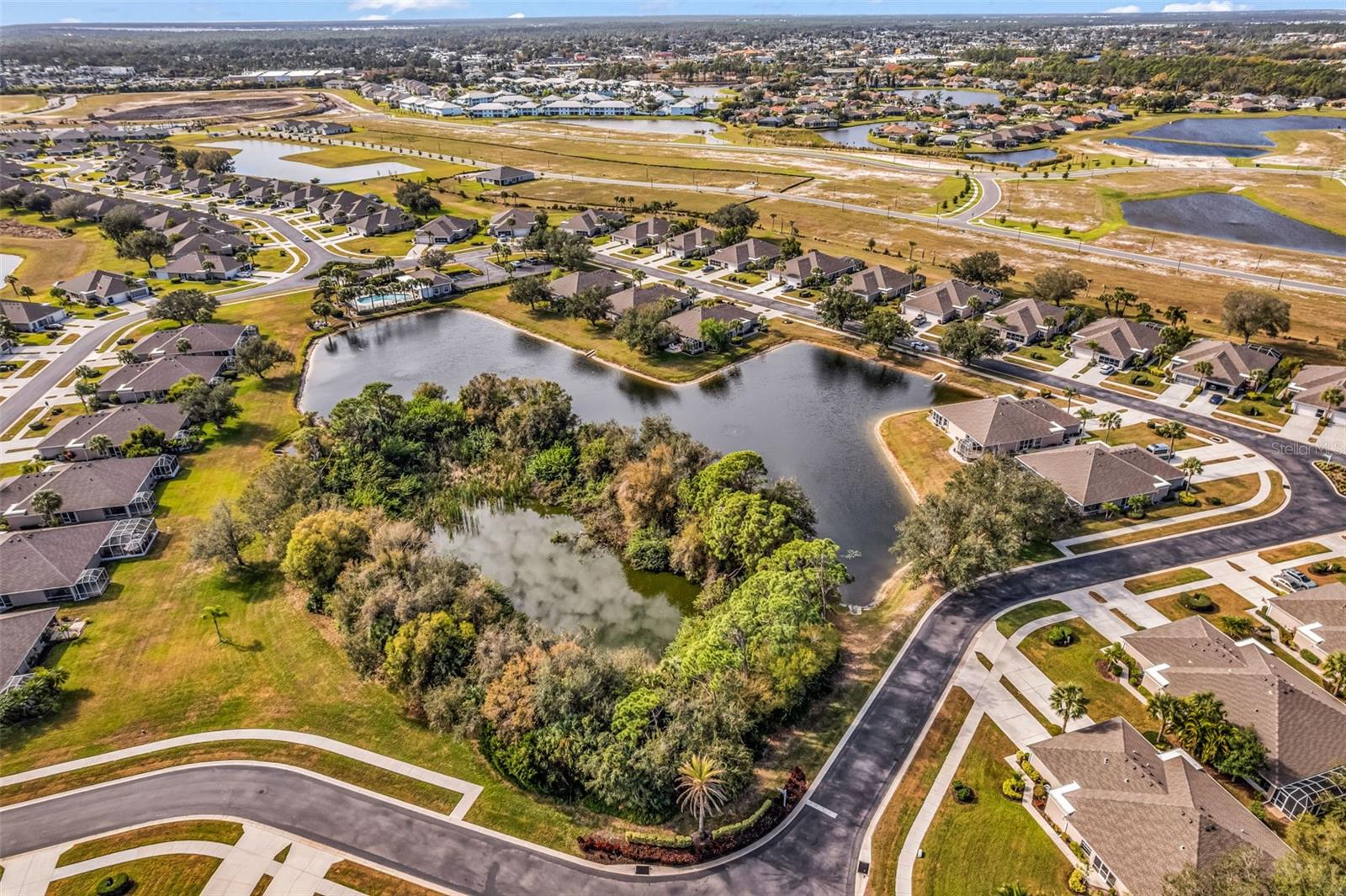 VILLAS OF SABAL TRACE - Residential